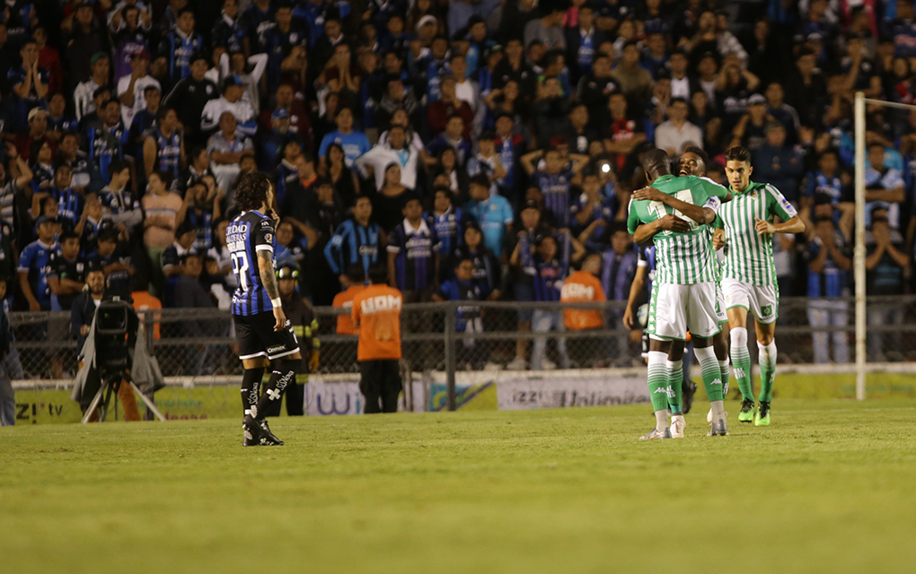 El próximo domingo, Real Betis se medirá en el estadio Cuauhtémoc al Puebla./Yarhim Jimenez