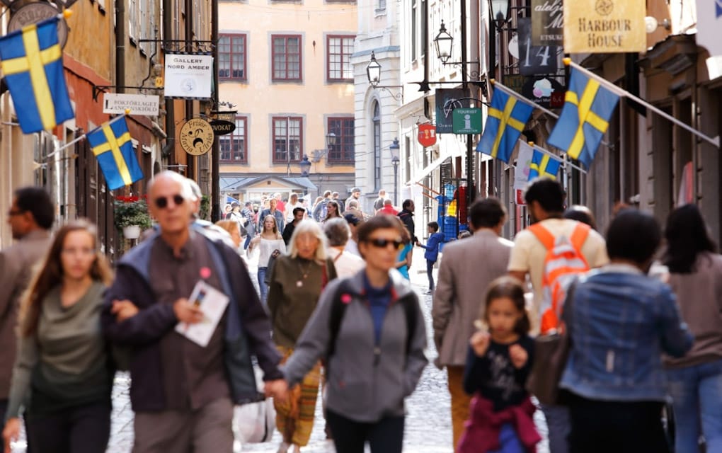 ‘La vida sigue’: Suecia y su forma de enfrentar el virus sin cuarentena