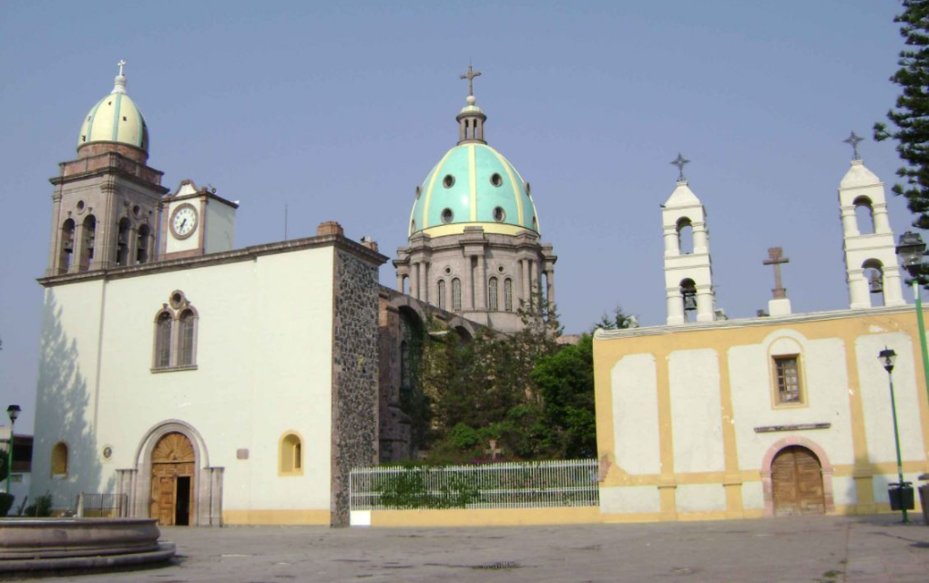 No descarta Arturo Maximiliano nombrar a Santa Rosa Jáuregui nuevo municipio
