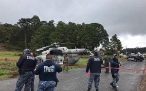 Se desploma helicóptero donde viajaba secretario de Gobernación