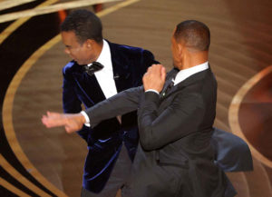 Will Smith golpea a Chris Rock durante premios Oscar