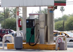 A causa del incremento de importación de combustible, estaciones se han abastecido con Pemex, lo que ha generado desabasto nacional
