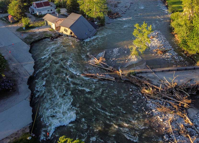 Reabre el Parque Yellowstone tras fuertes inundaciones