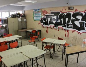Varias escuelas han sido severamente vandalizadas: USEBEQ