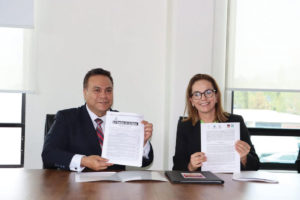 IVEQ y Municipio de Huimilpan firman convenio para construcción de viviendas