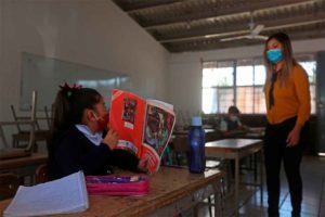 Maestros de Querétaro se capacitan para prevenir bullying
