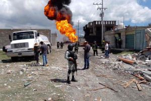 Explota de ducto de Pemex en Amozoc, Puebla; no hay muertos ni heridos