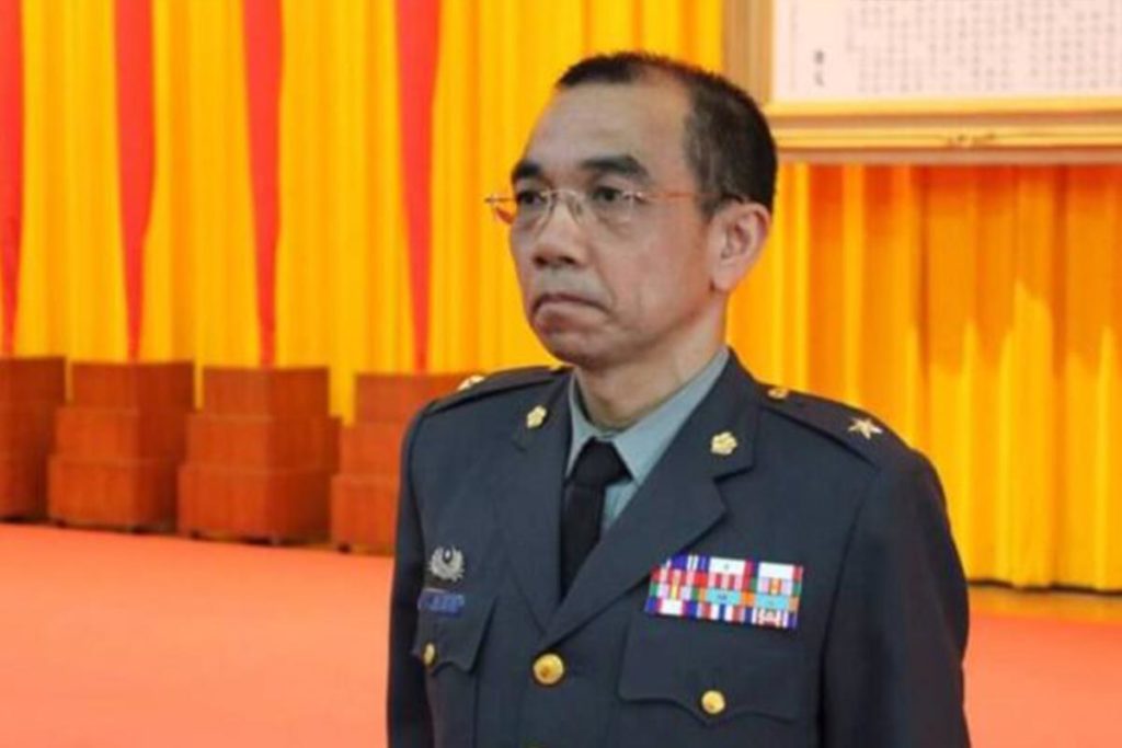 Hallan sin vida a alto mando del ejército de Taiwán, encargado del programa de misiles