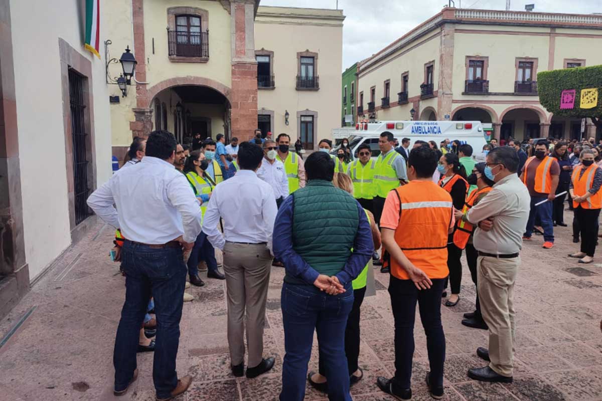 Por sismo la zona metropolitana de Querétaro como edificios de Centro Sur fueron evacuados./ Foto: Gonzalo Flores.