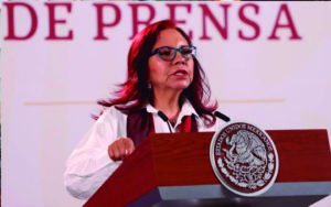 Leticia Ramírez se hace viral por no conocer el modelo educativo