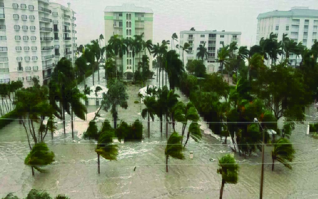 Huracán 'Ian' golpea a Miami; destruye casas