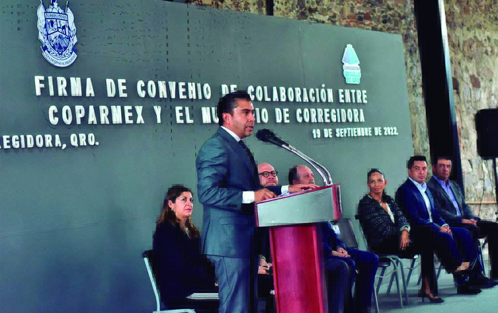 Corregidora y COPARMEX firman convenio de colaboración
