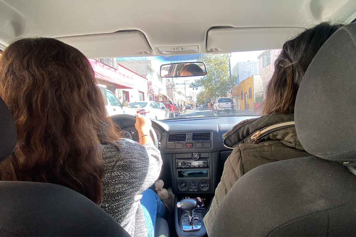 Querétaro: Auto compartido premia a conductores que dan “aventones”