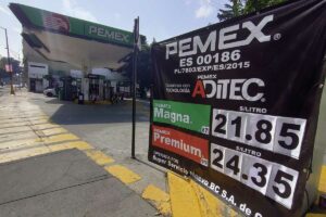 Bajan impuesto para gasolina en todo el país