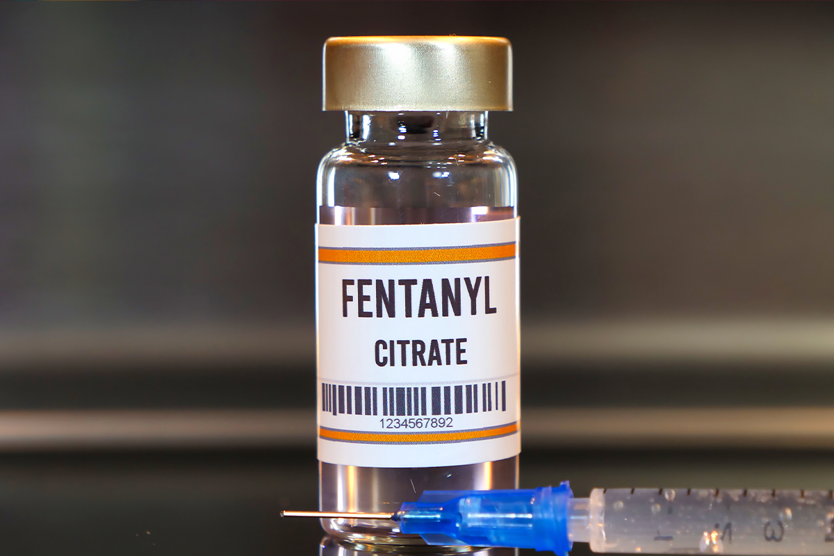 What medicines contain fentanyl?