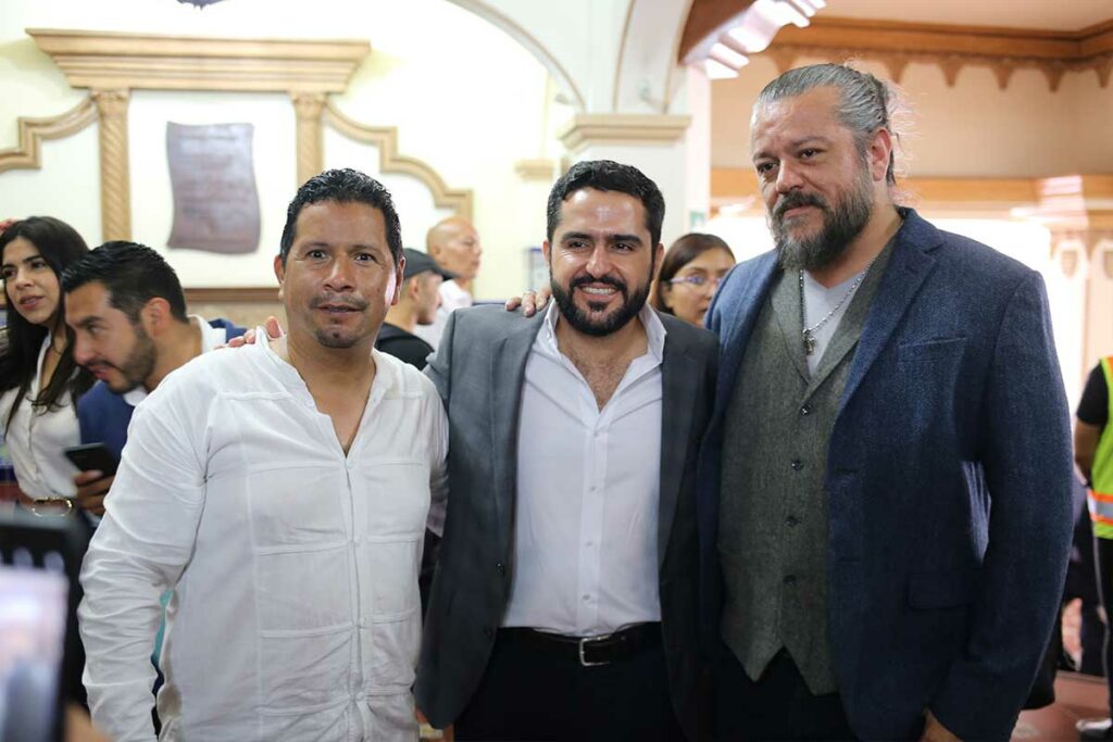 Reconocen a periodistas del estado de Querétaro